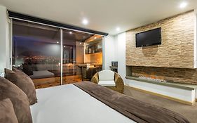 Hotel Regency Suites La Feria